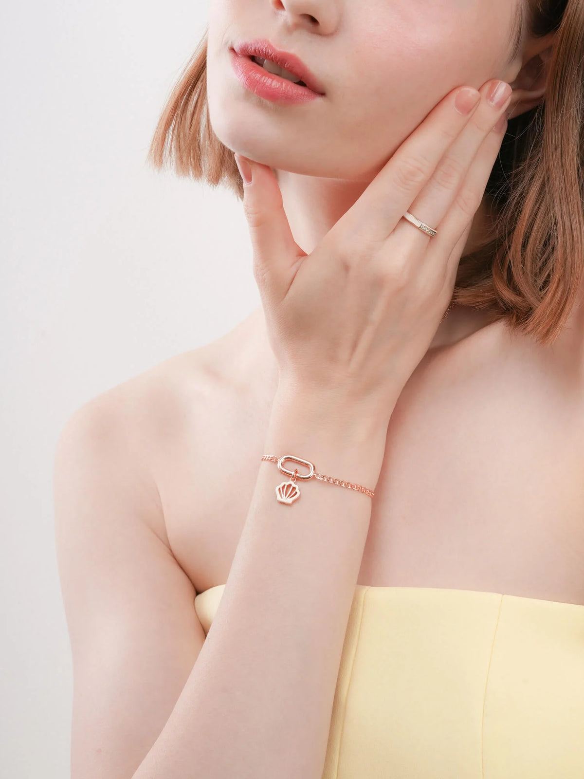 Cream Seashell Reversible Enamel Moissanite Charm