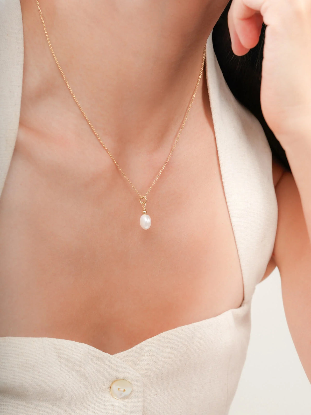 Baroque Pearl Pendant Necklace